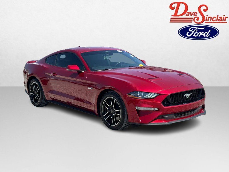 Used 2022 Ford Mustang GT Premium w/ Equipment Group 401A RWD image 4