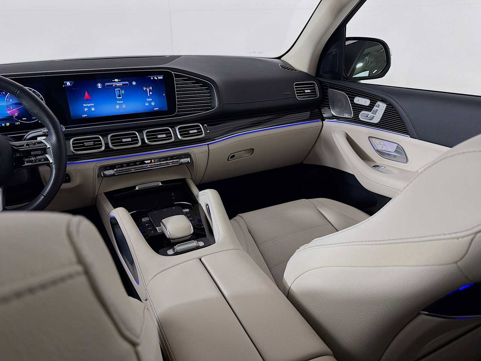 Used 2024 Mercedes-Benz GLS 580 4MATIC image 25