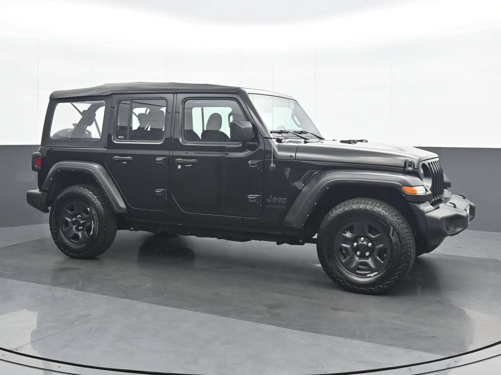 Used 2022 Jeep Wrangler Unlimited Sport AWD/4WD image 8