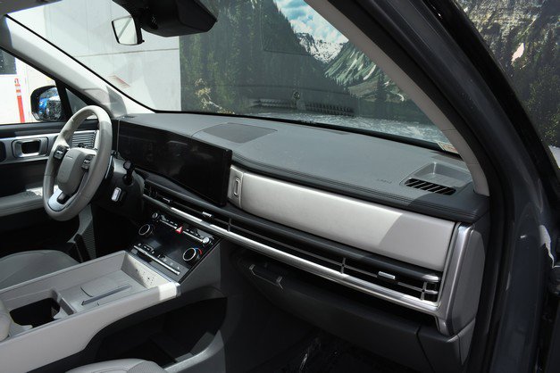 Used 2024 Hyundai Santa Fe SEL AWD/4WD image 24
