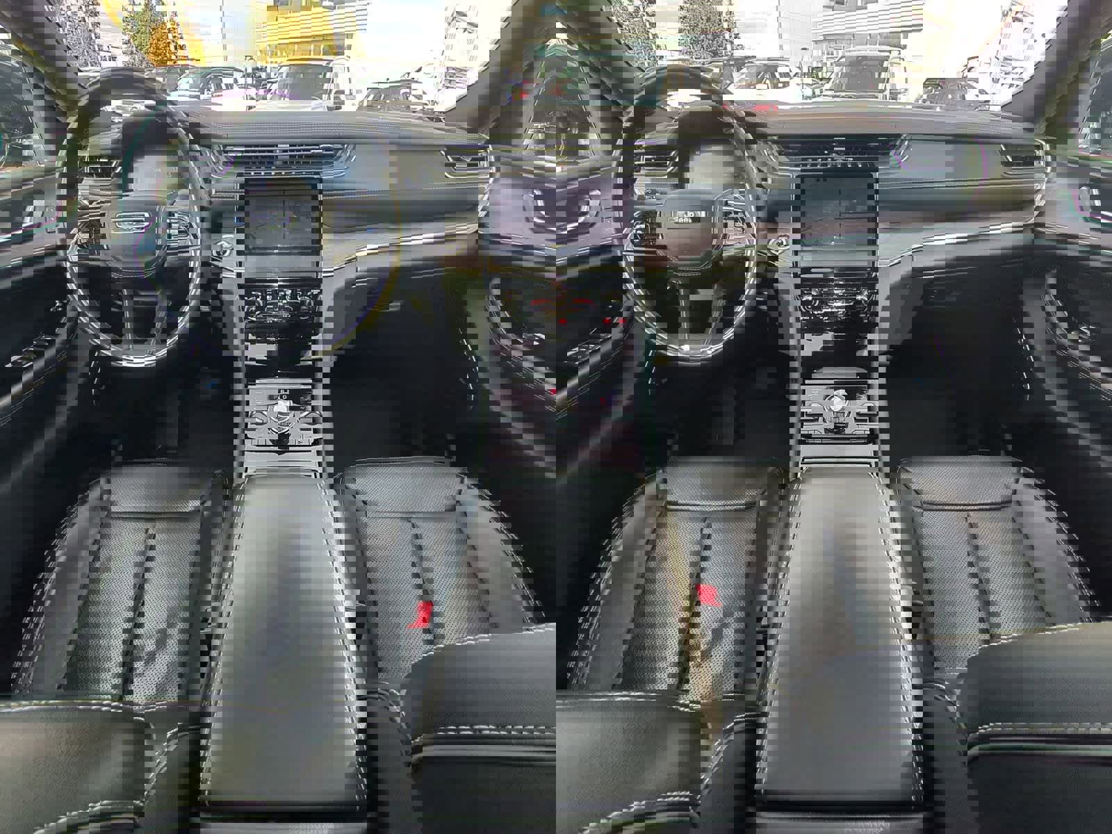 Used 2022 Jeep Grand Cherokee Overland image 15