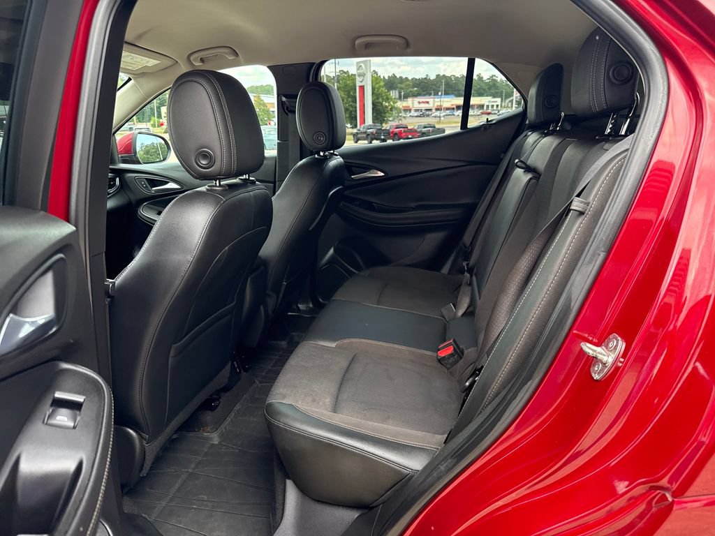 Used 2021 Buick Encore GX Select w/ Sport Touring Package FWD image 24