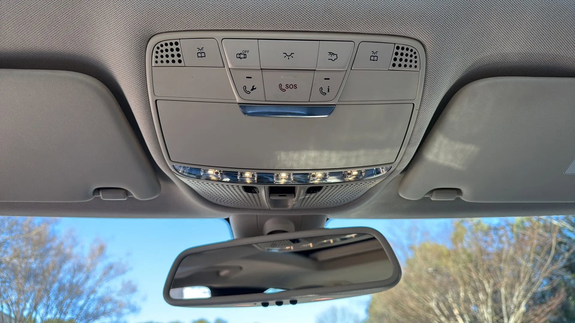 Used 2018 Mercedes-Benz C 300 4MATIC Sedan image 23