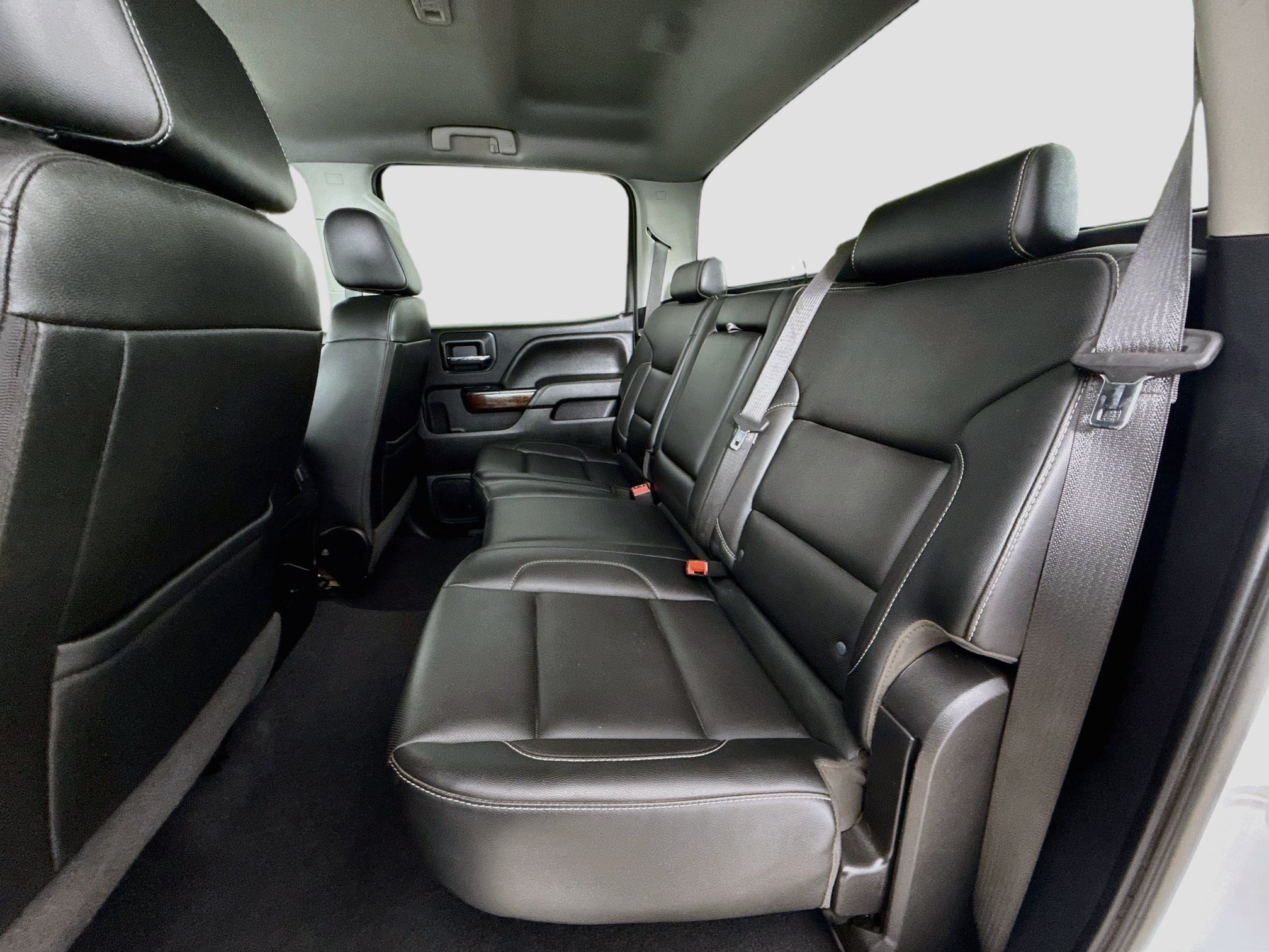 Used 2019 GMC Sierra 2500 SLT w/ Duramax Plus Package AWD/4WD image 25
