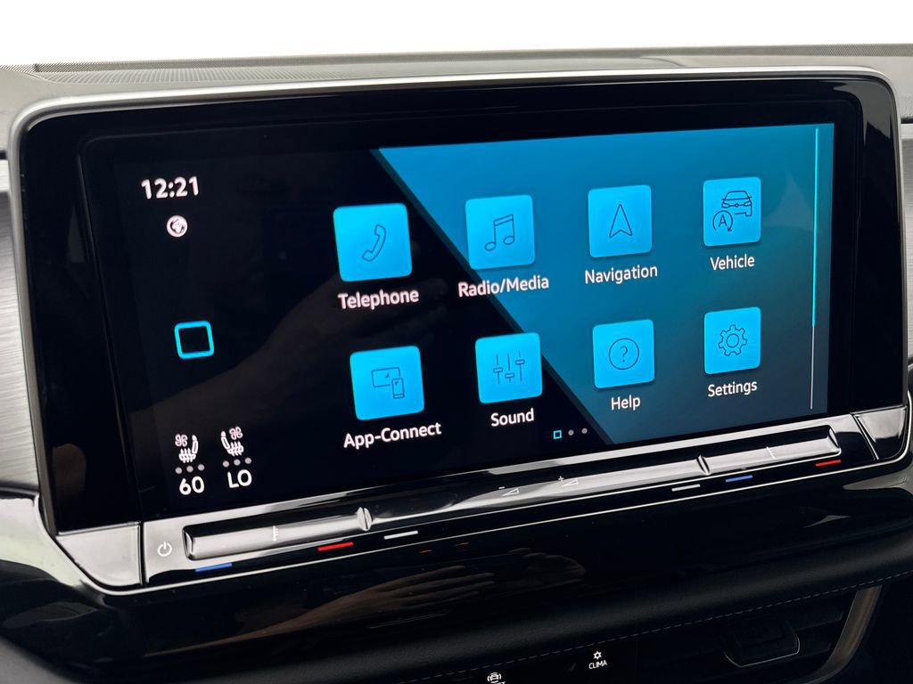 Used 2025 Volkswagen Atlas Cross Sport SE image 62