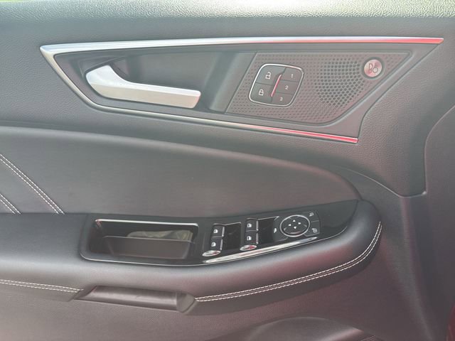 Used 2020 Ford Edge ST w/ Equipment Group 401A AWD/4WD image 25