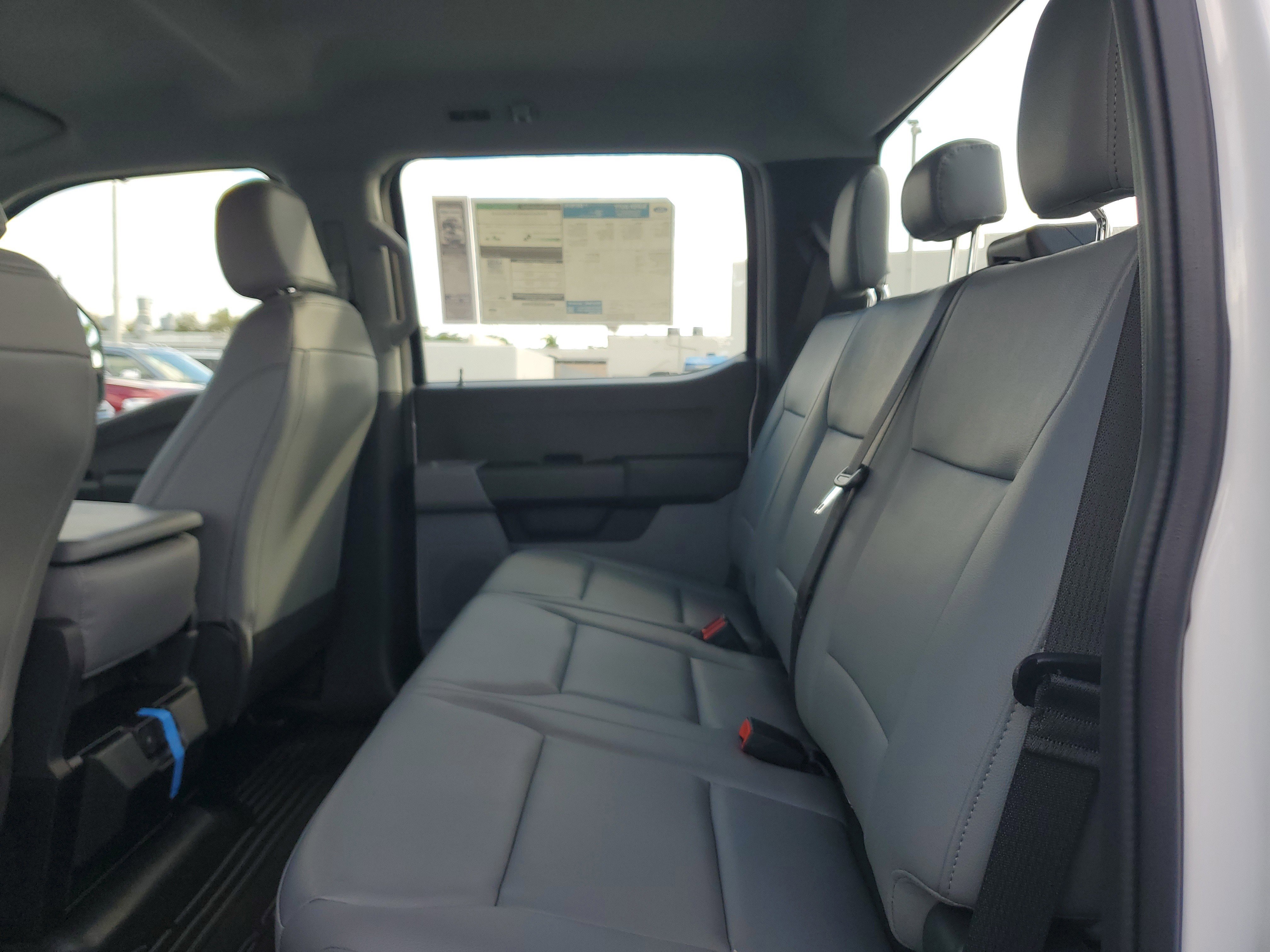 New 2026 Ford F250 XL w/ XL Chrome Package image 11