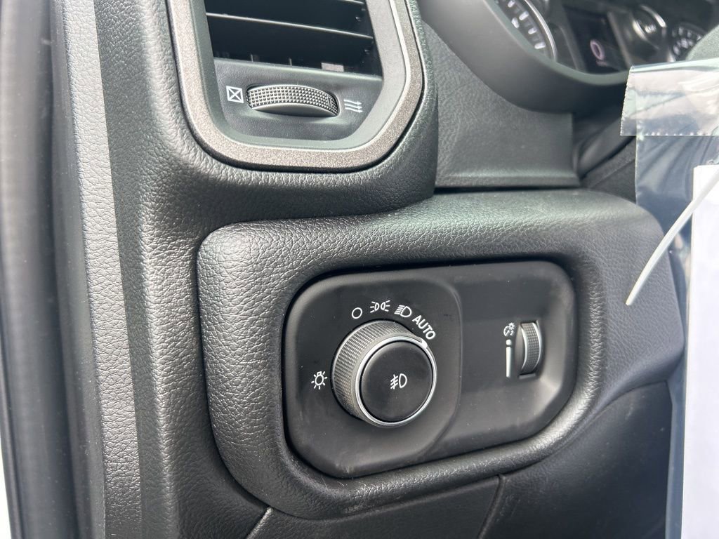 New 2026 RAM 3500 Tradesman AWD/4WD image 13