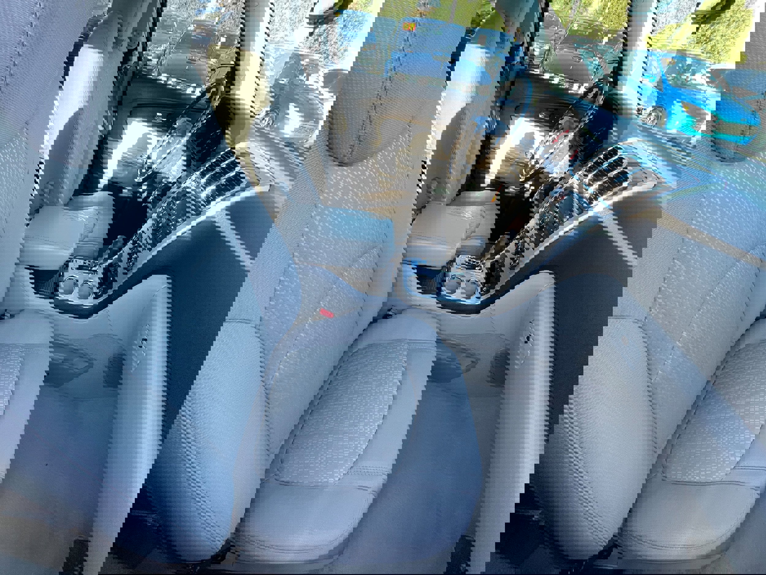 Used 2012 GMC Acadia SL w/ Preferred Package image 22