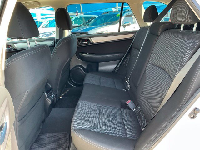 Used 2018 Subaru Outback 2.5i Premium AWD/4WD image 9