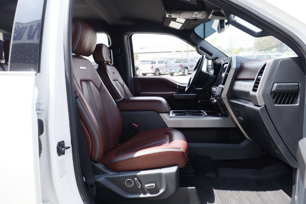 Used 2022 Ford F250 Platinum w/ Tremor Off-Road Package AWD/4WD image 16