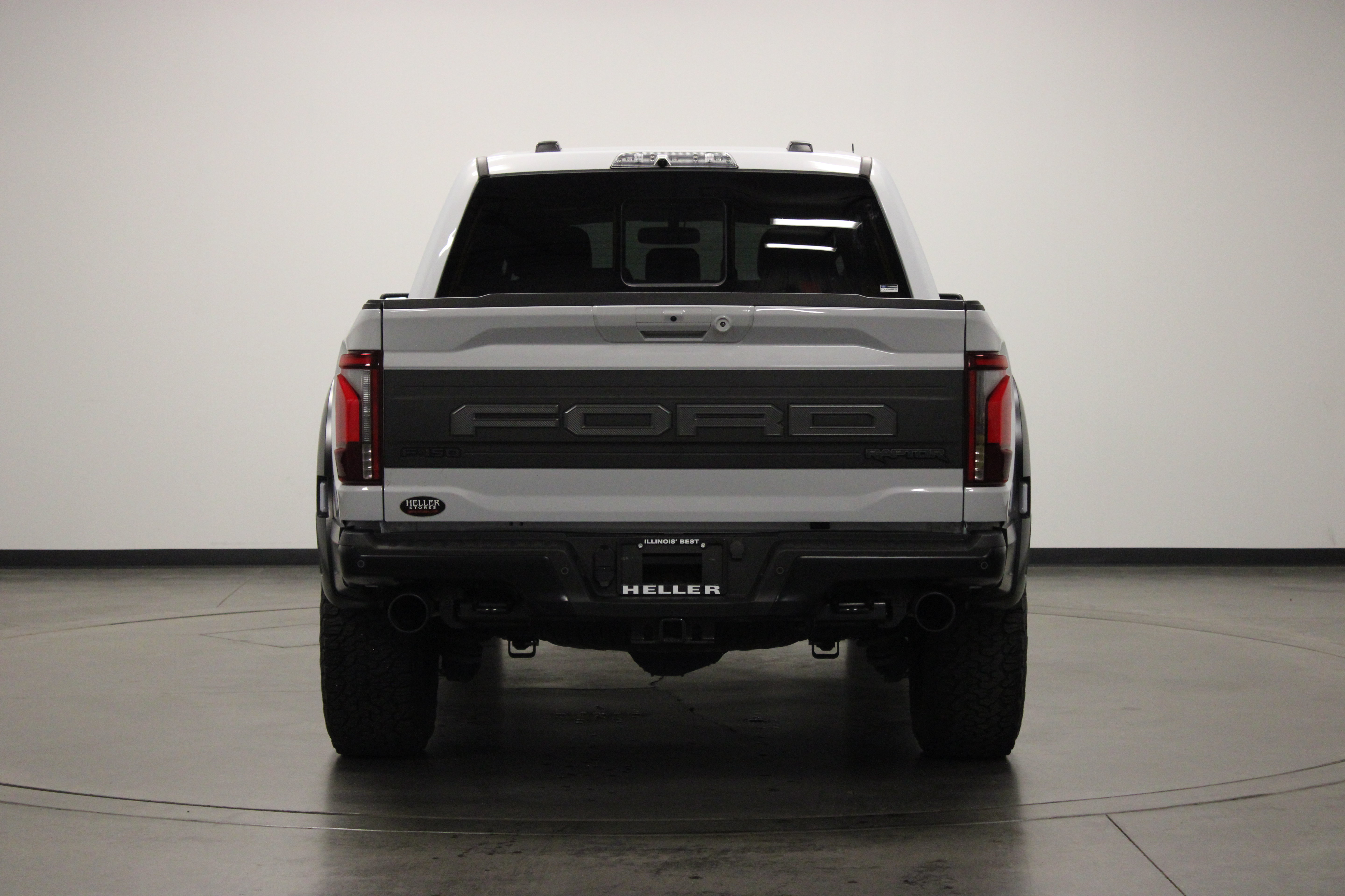 Used 2025 Ford F150 Raptor AWD/4WD image 7