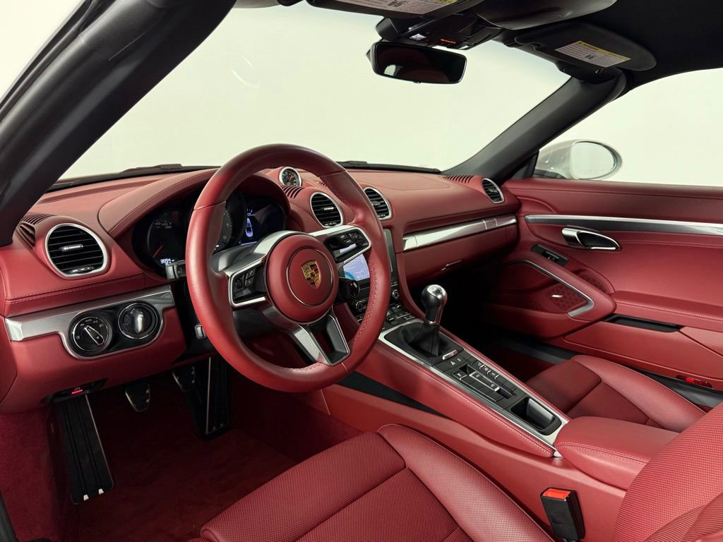 Certified 2023 Porsche 718 Boxster S RWD image 5