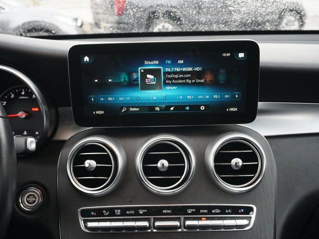 Used 2022 Mercedes-Benz GLC 300 4MATIC w/ Premium Package Lite image 41