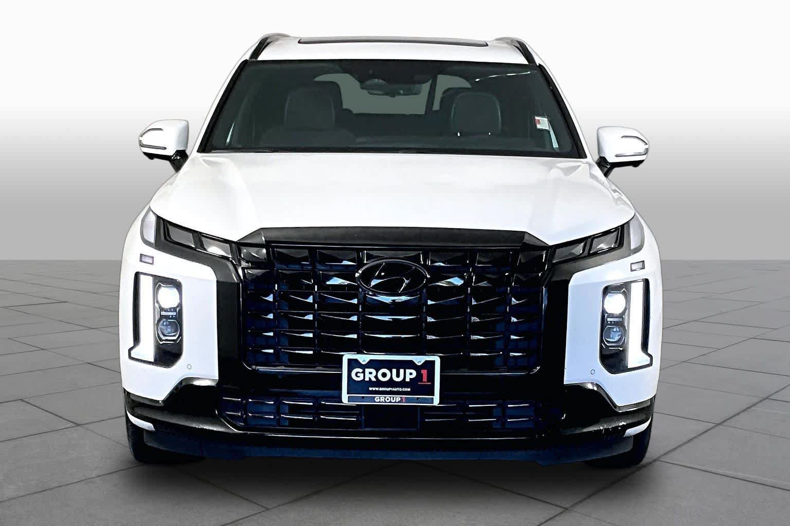Used 2024 Hyundai Palisade Calligraphy AWD/4WD image 4