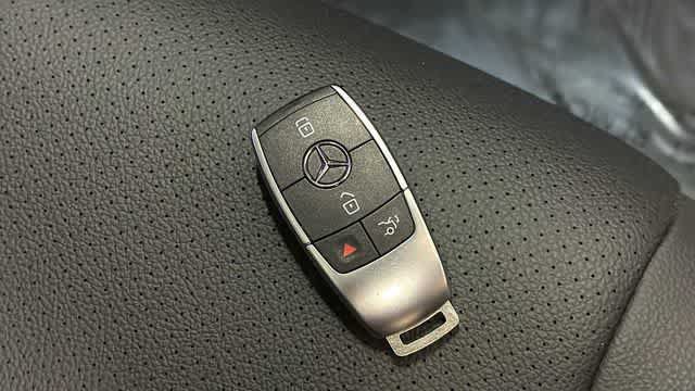 Certified 2026 Mercedes-Benz GLE 350 4MATIC image 39