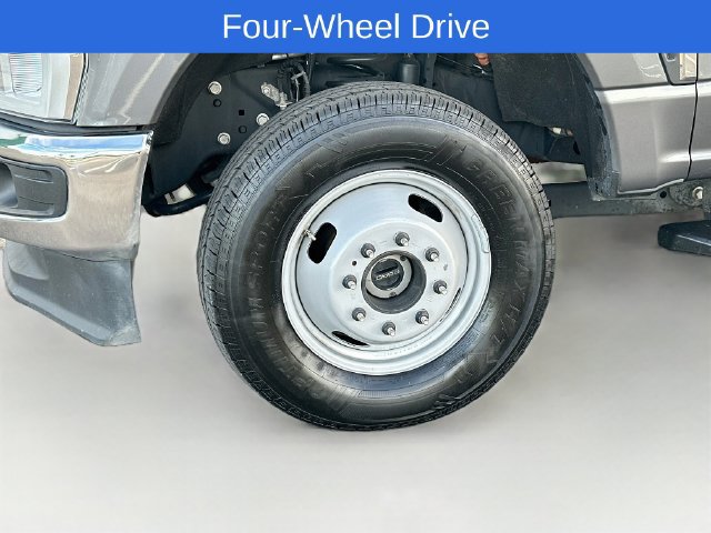 Certified 2025 Ford F350 XLT AWD/4WD image 5