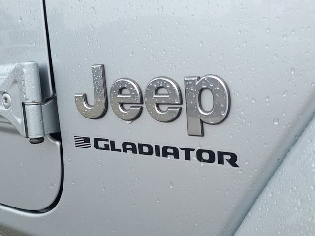 Used 2023 Jeep Gladiator Overland AWD/4WD image 28