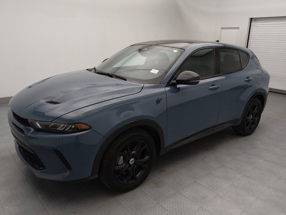 Used 2024 Dodge Hornet R/T Plus w/ R/T Blacktop Package image 2