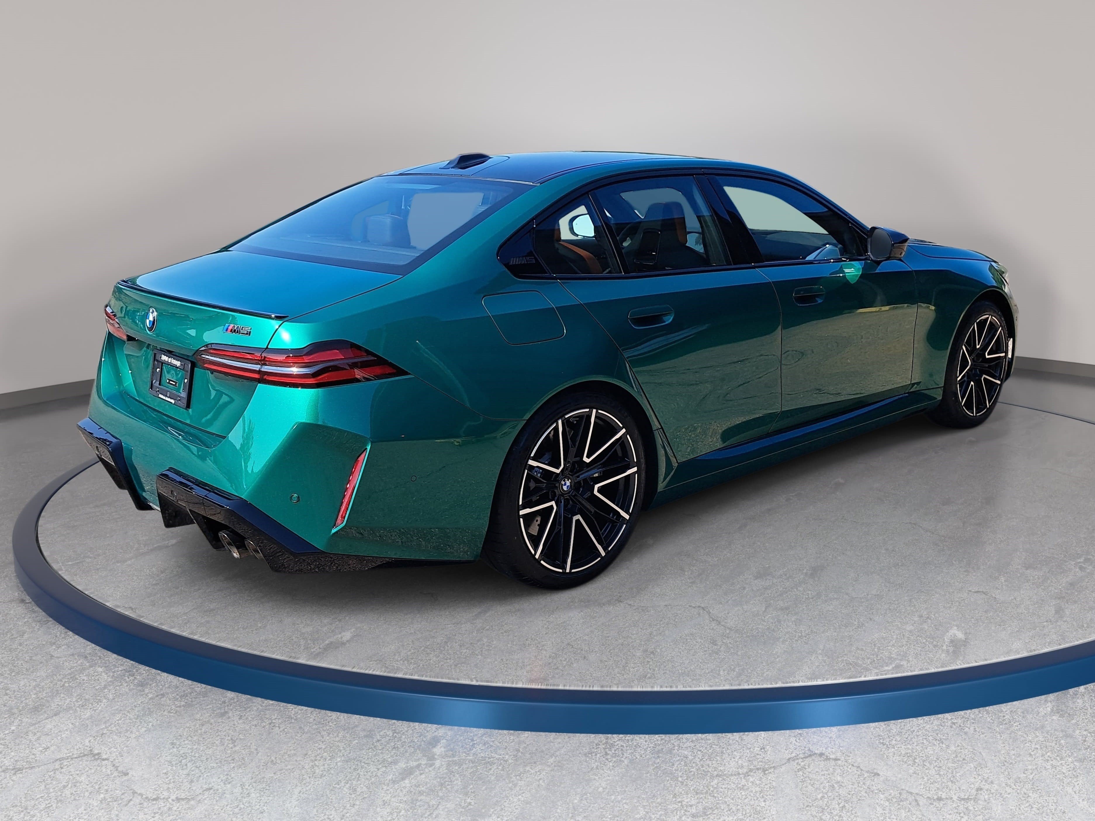 New 2027 BMW M5 w/ Executive Package AWD/4WD image 5