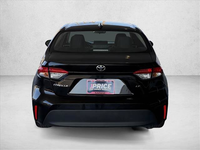Used 2025 Toyota Corolla LE FWD image 8