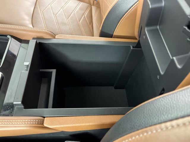 Used 2023 Nissan Pathfinder Platinum w/ Cargo Package image 29