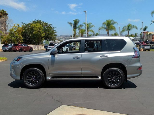 Used 2022 Lexus GX 460 Premium w/ Premium Package AWD/4WD image 8
