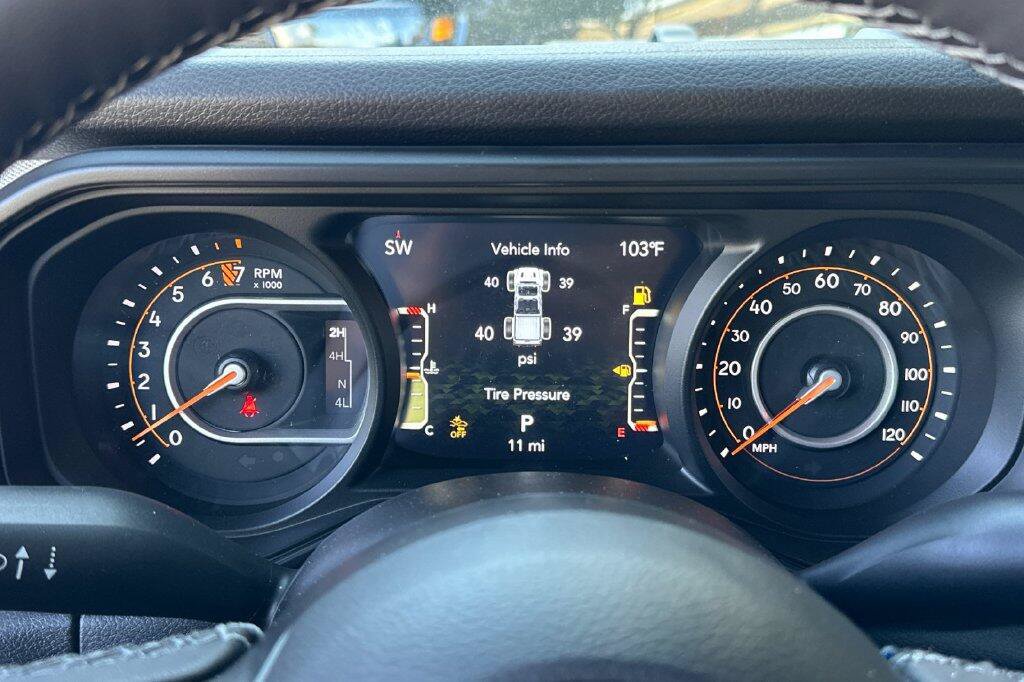 New 2026 Jeep Gladiator Sport AWD/4WD image 23