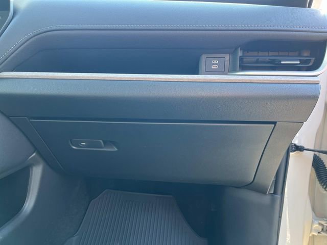 Used 2024 Toyota Grand Highlander Limited image 29