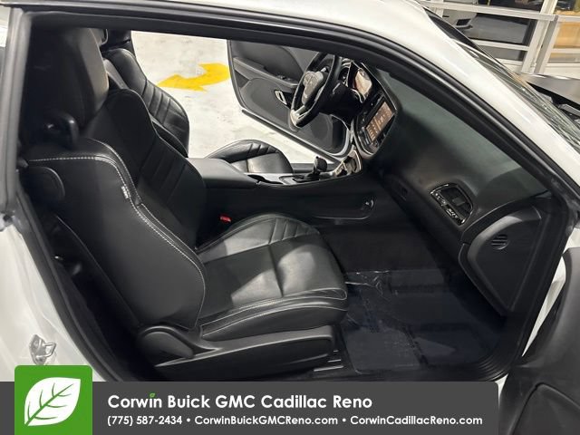 Used 2016 Dodge Challenger SRT Hellcat RWD image 32