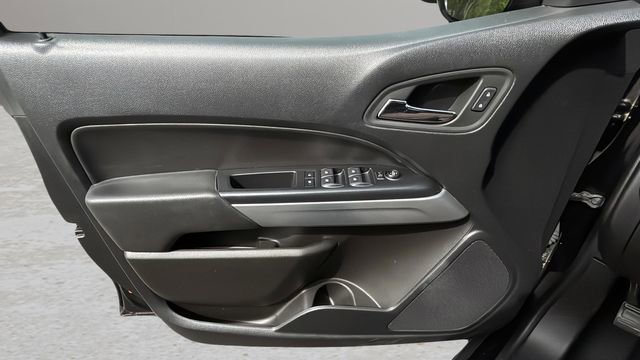 Used 2022 Chevrolet Colorado ZR2 image 18