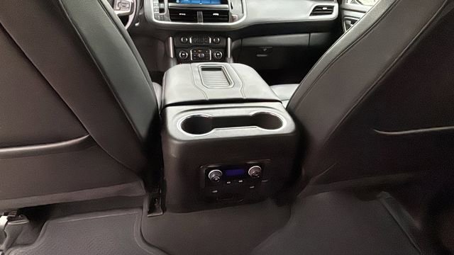 Used 2024 Chevrolet Suburban LT image 20