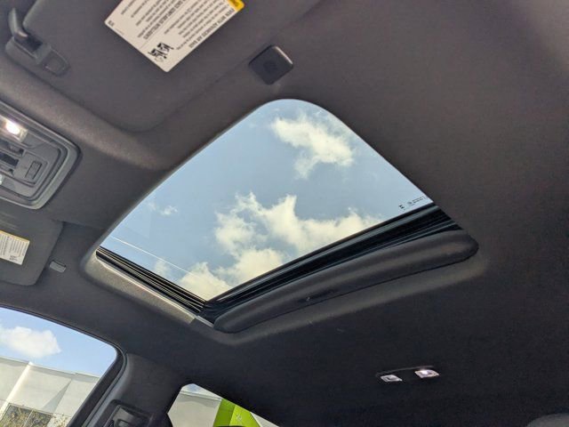 Used 2024 GMC Sierra 2500 AT4 w/ AT4 Premium Plus Package image 21