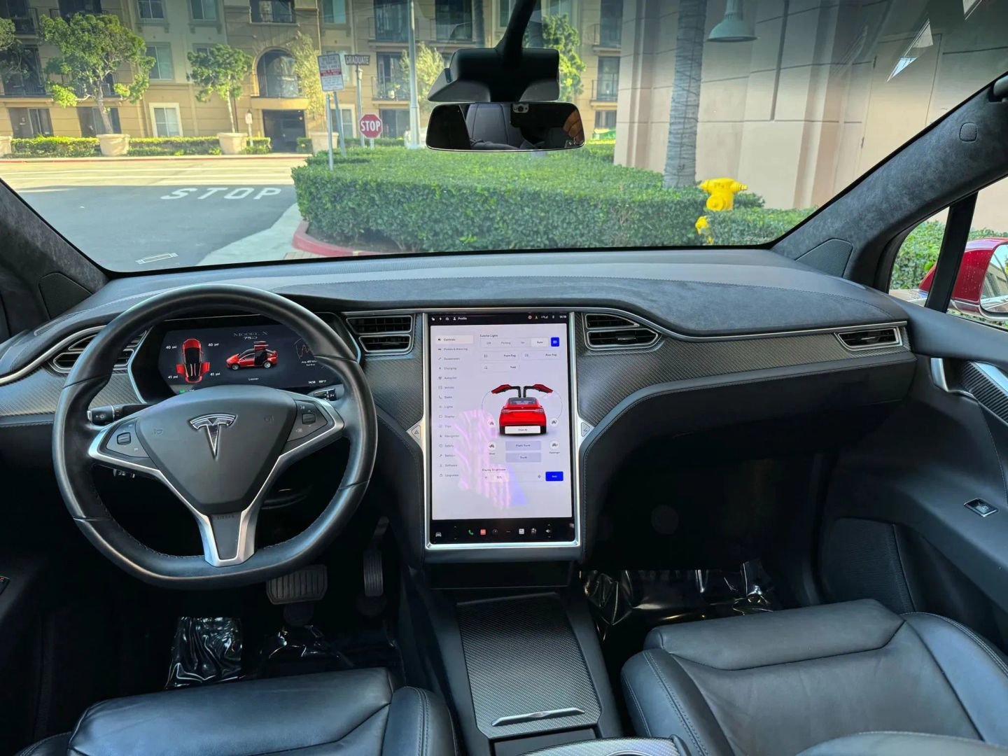 Used 2019 Tesla Model X 75D AWD/4WD image 11