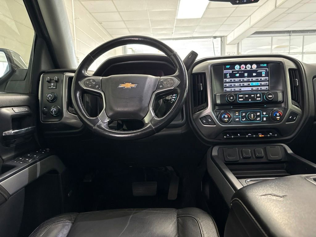 Used 2015 Chevrolet Silverado 1500 LTZ Z71 w/ LTZ Plus Package AWD/4WD image 10