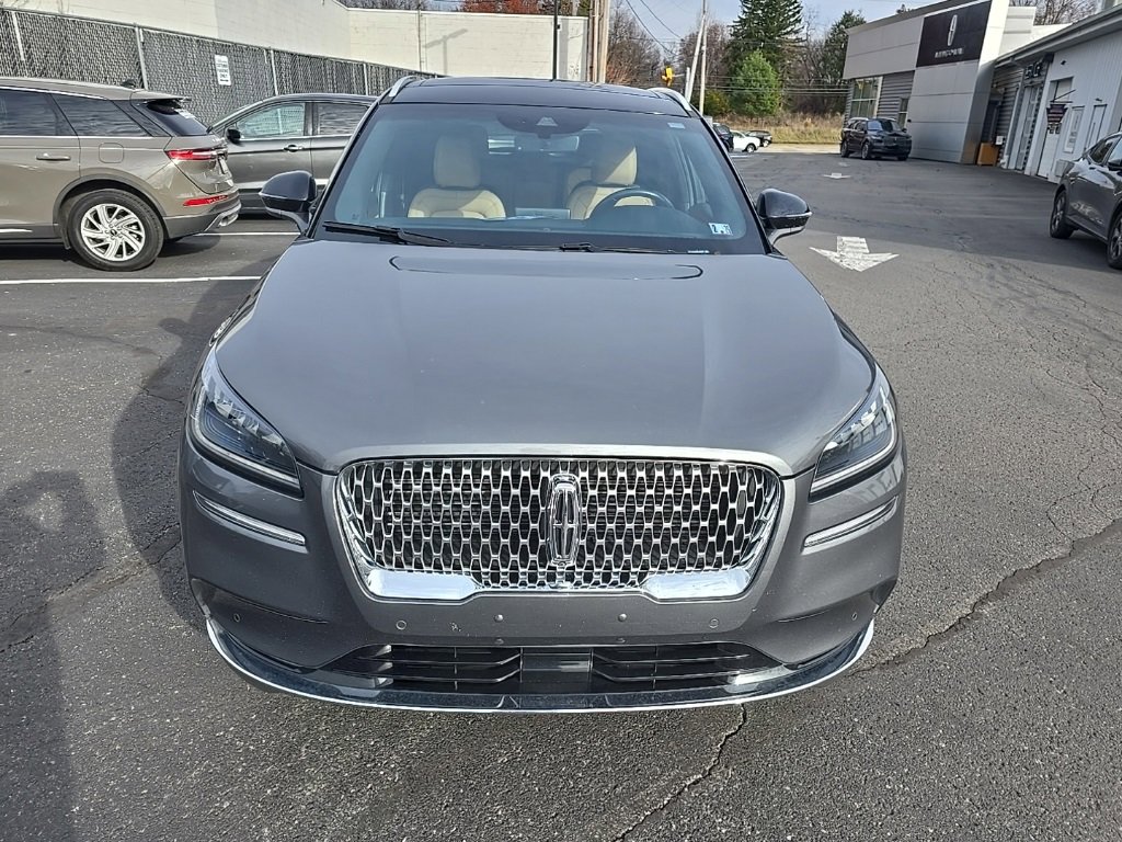 Used 2021 Lincoln Corsair Reserve image 2