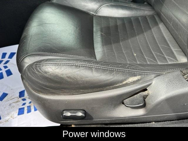 Used 2002 Ford Thunderbird RWD image 15