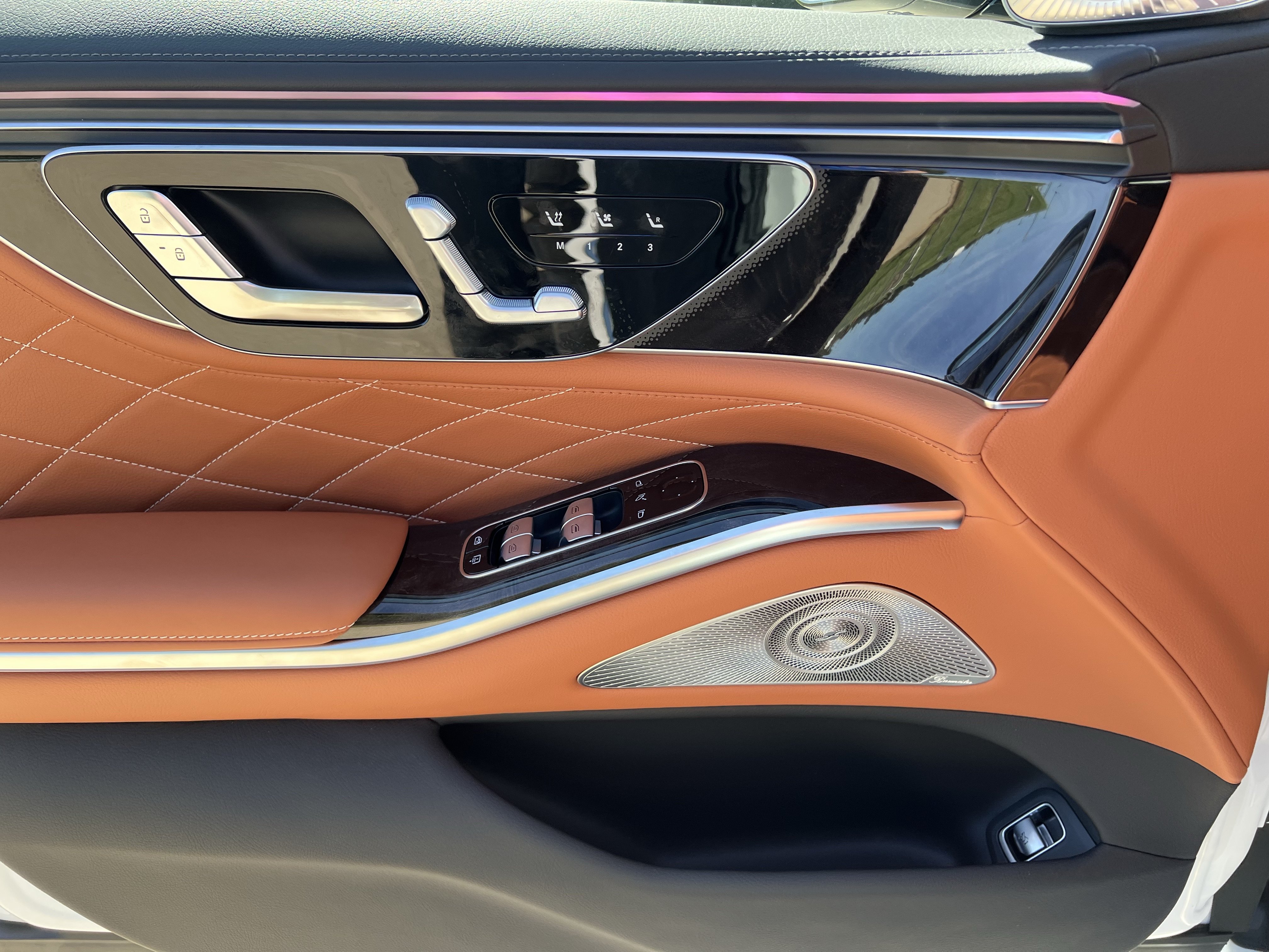 New 2027 Mercedes-Benz S 580 4MATIC Sedan image 13