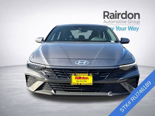 Used 2024 Hyundai Elantra SEL image 2