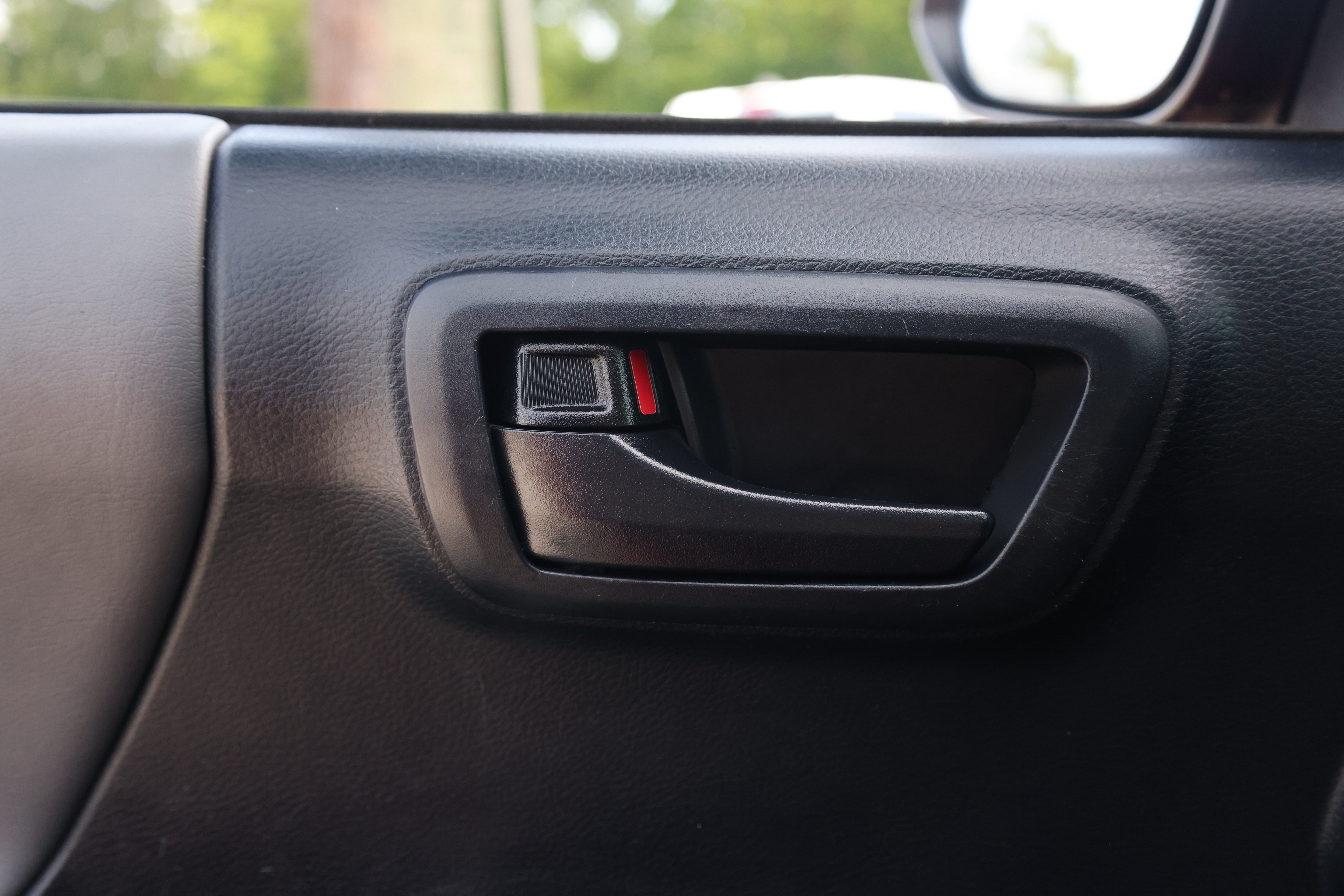 Used 2019 Toyota Tacoma SR5 RWD image 23