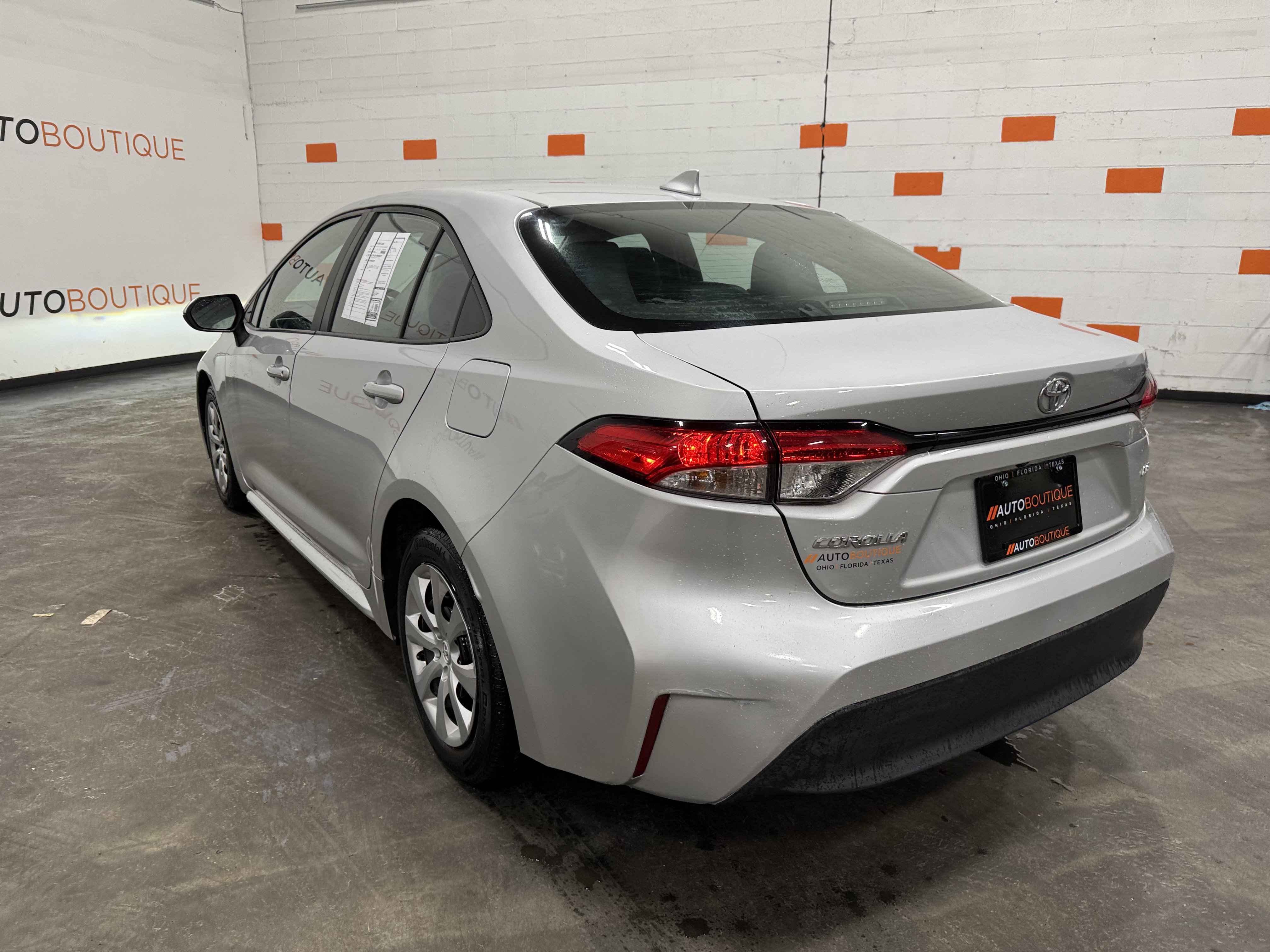 Used 2023 Toyota Corolla LE image 12