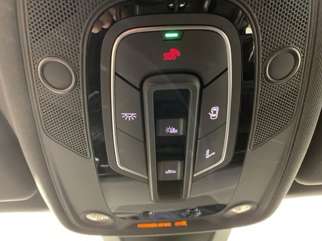 Used 2025 Audi SQ8 Premium Plus AWD/4WD image 23