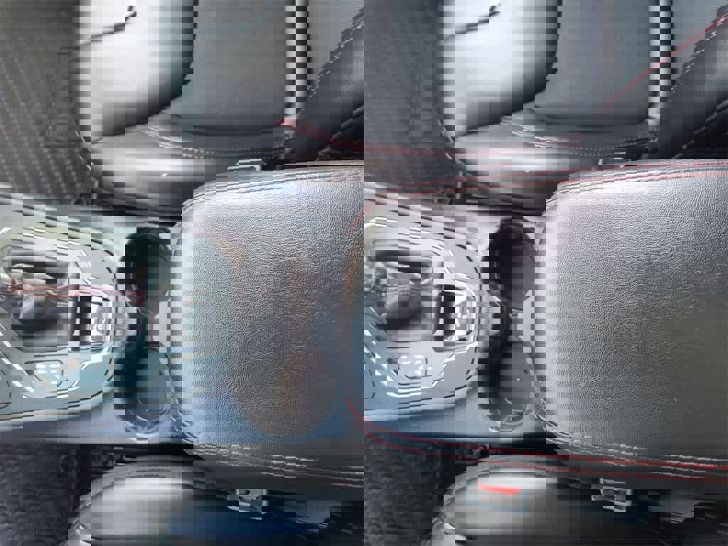 Used 2019 Jeep Cherokee Trailhawk w/ Comfort/Convenience Group image 21