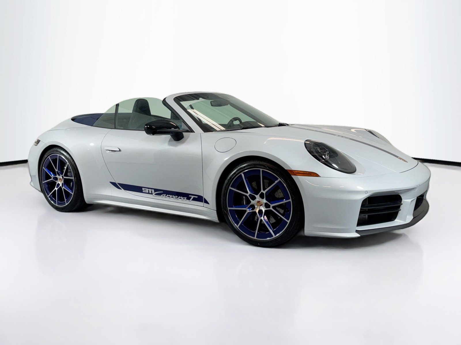 Used 2026 Porsche 911 Carrera RWD image 7