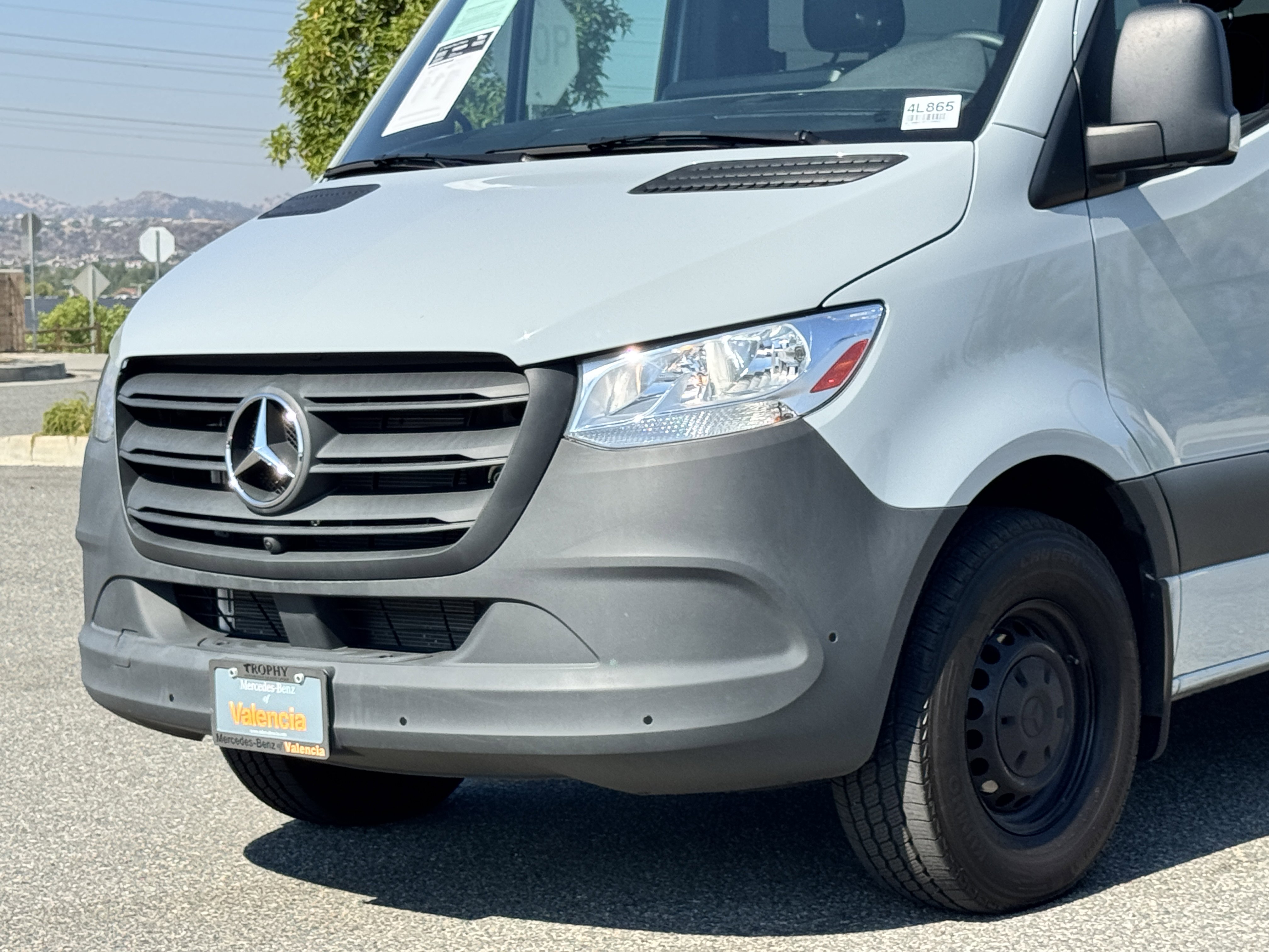 Used 2023 Mercedes-Benz Sprinter 2500 image 3