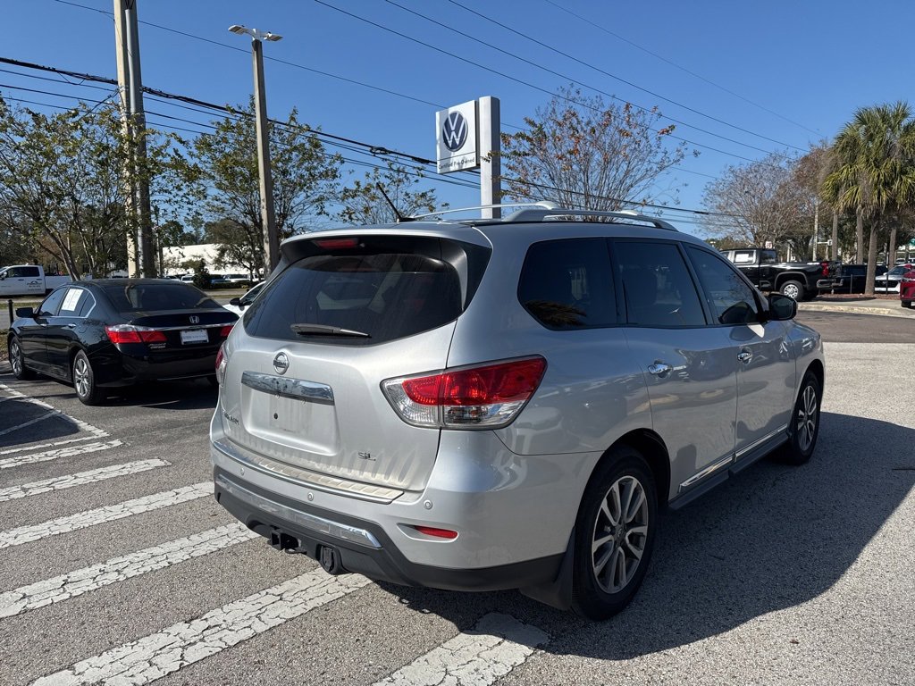 Used 2015 Nissan Pathfinder SL w/ SL Tech Package image 7