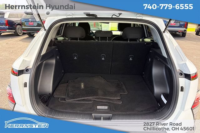 Certified 2025 Hyundai Kona SE AWD/4WD image 25