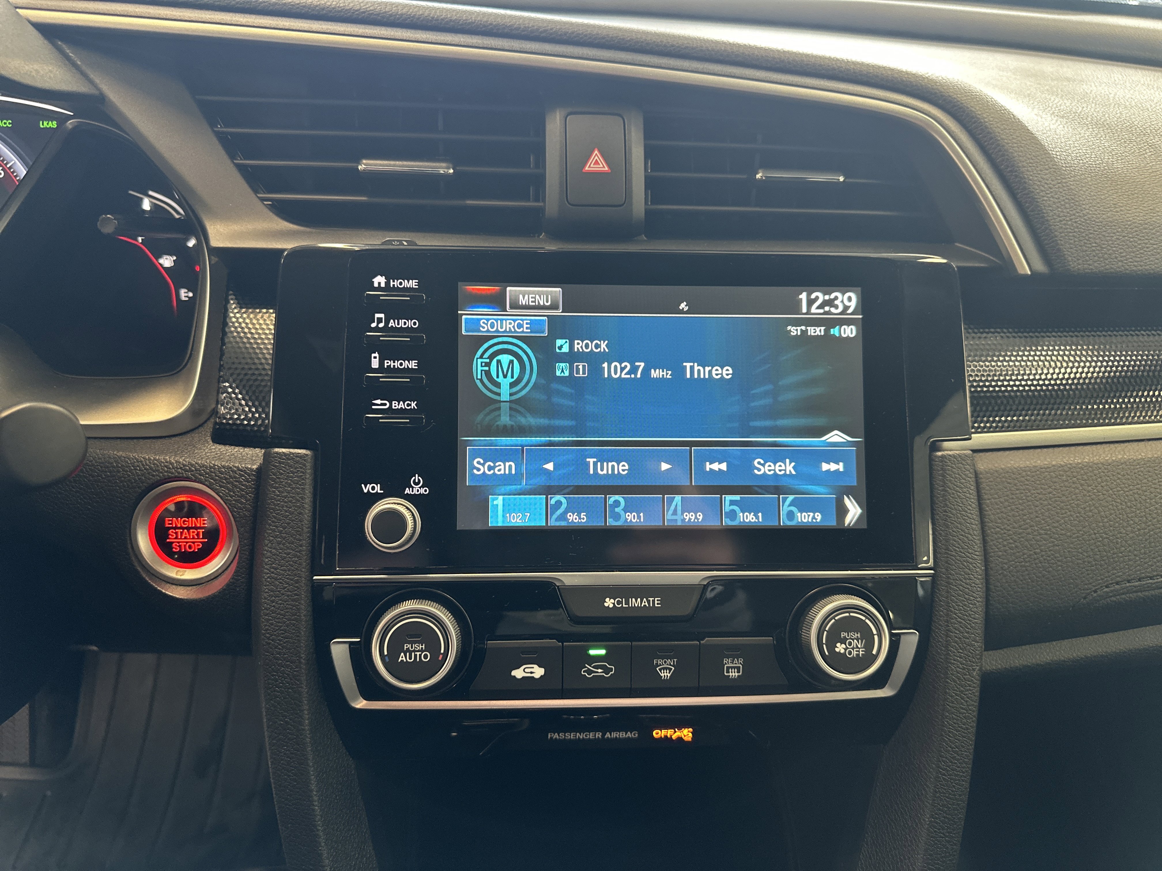 Used 2020 Honda Civic Sport image 3