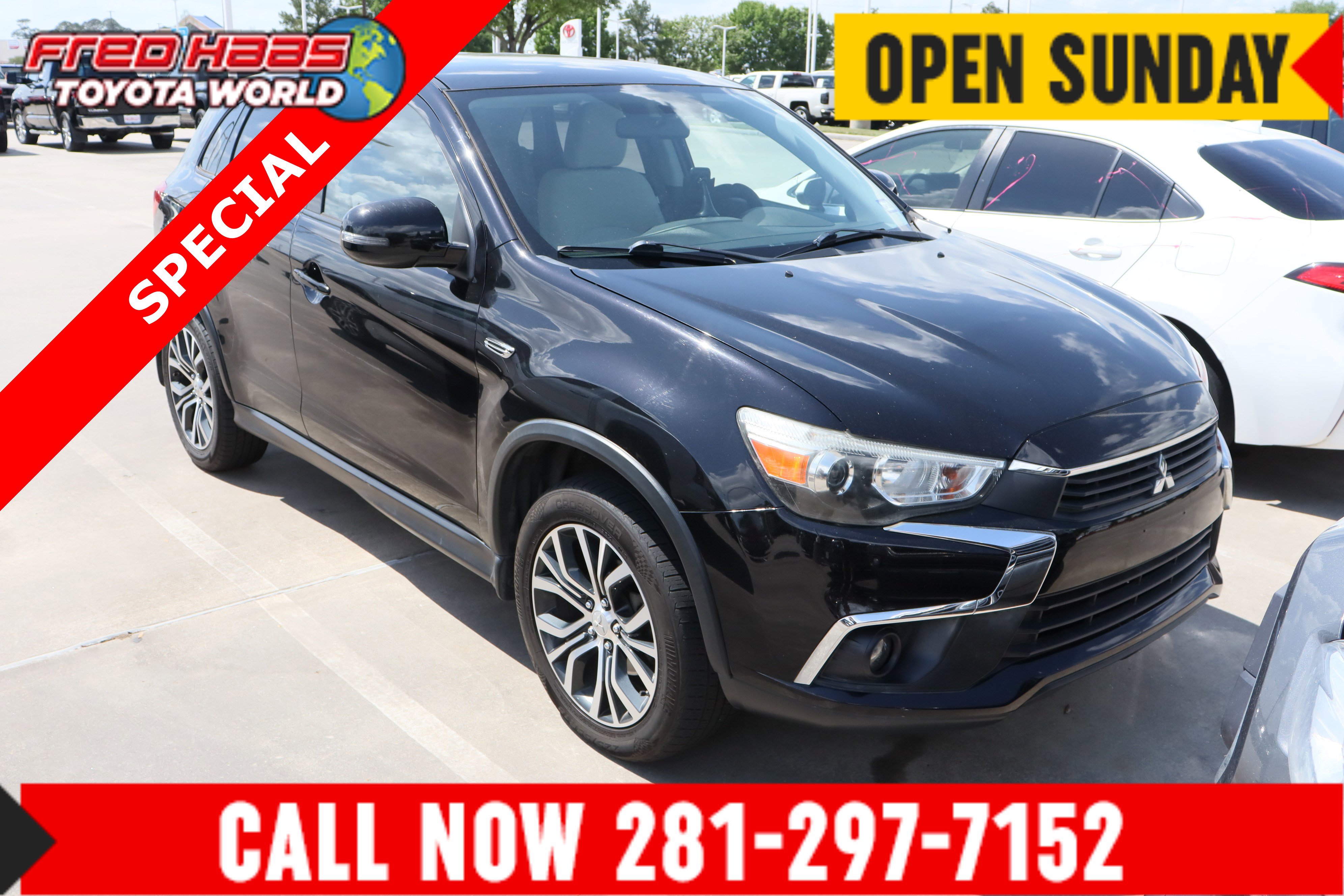 Used 2017 Mitsubishi Outlander Sport ES image 1