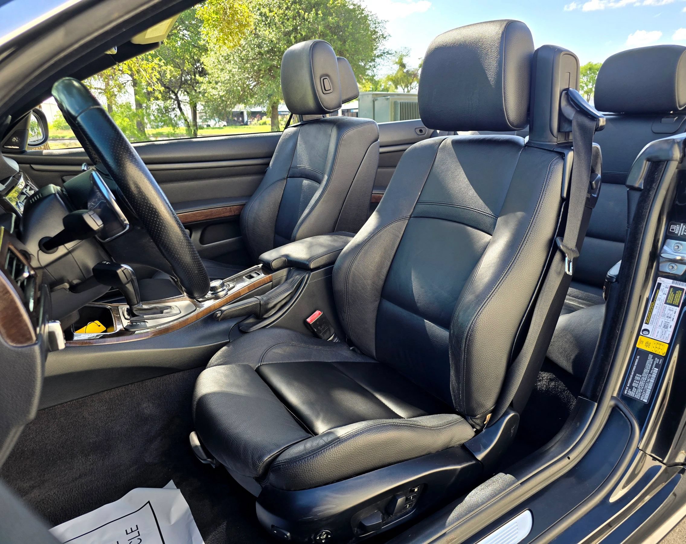 Used 2013 BMW 335i Convertible RWD image 23